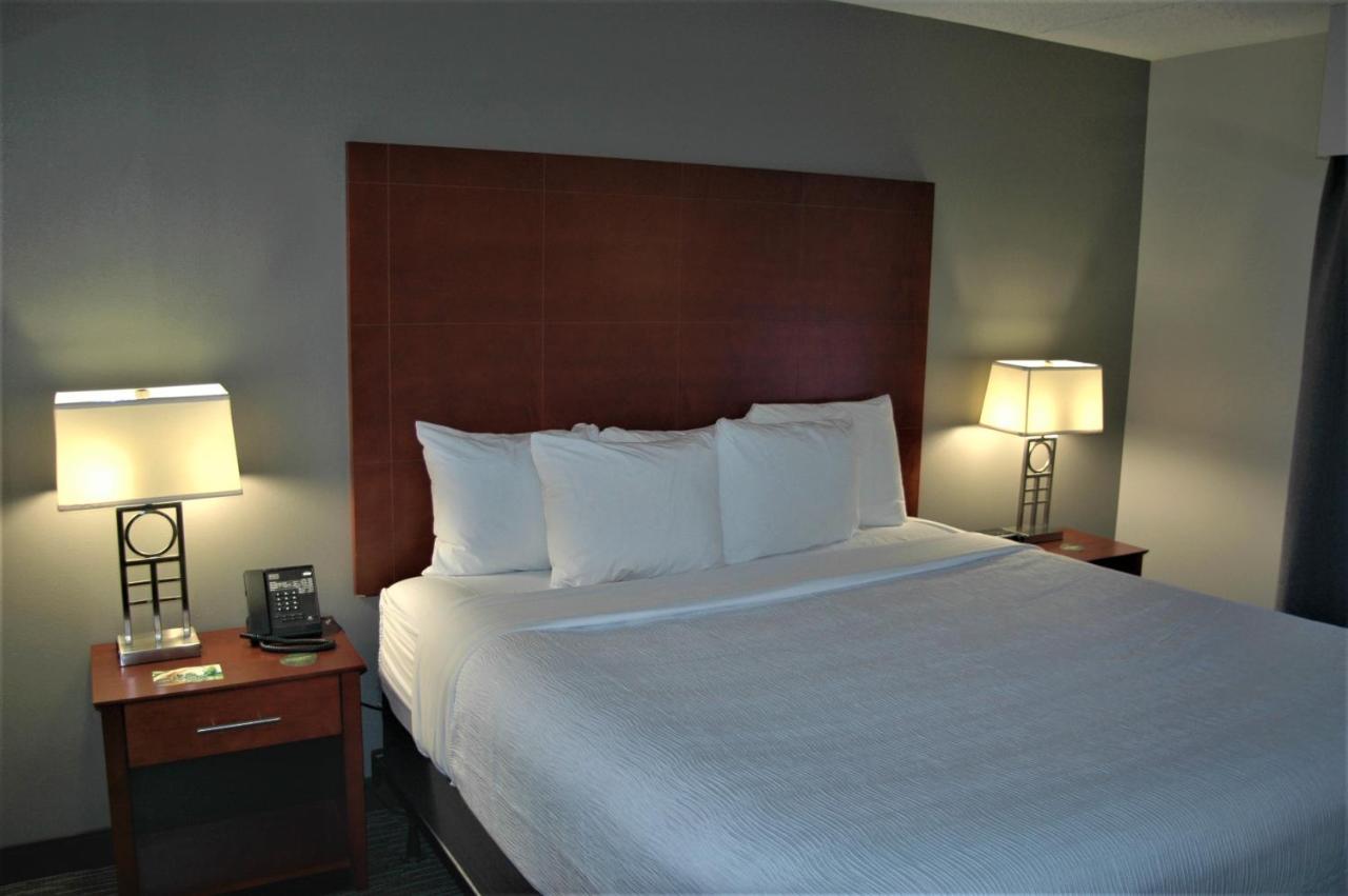 Wingate By Wyndham Valdosta/Moody Afb Hotel Екстериор снимка